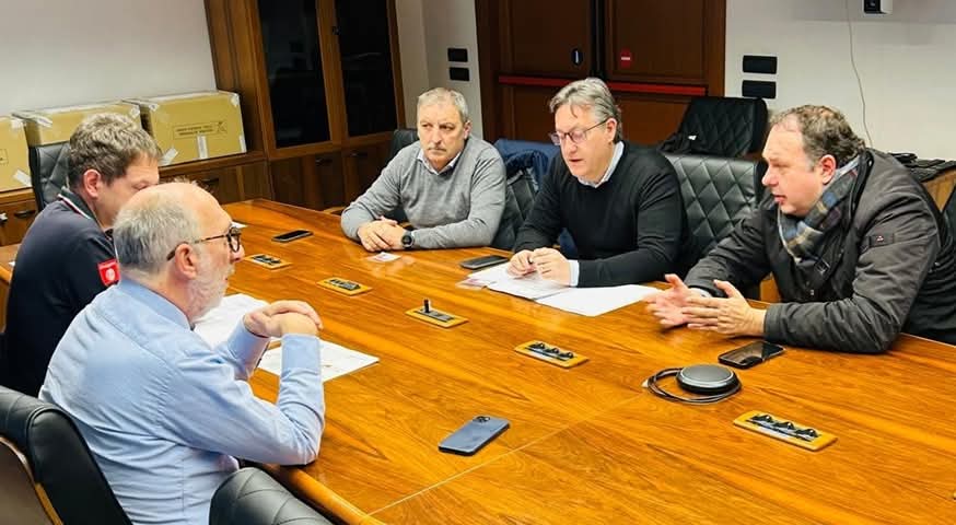 Immagine per Versa, il 23 febbraio un incontro pubblico con la comunità su gestione aiuti e stato nazionale d’emergenza