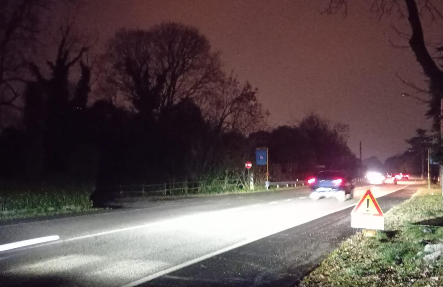 Gradisca, al buio dal 21 luglio più di metà di via Gorizia. Il sollecito di una residente al Comune, «finora nessuna risposta»