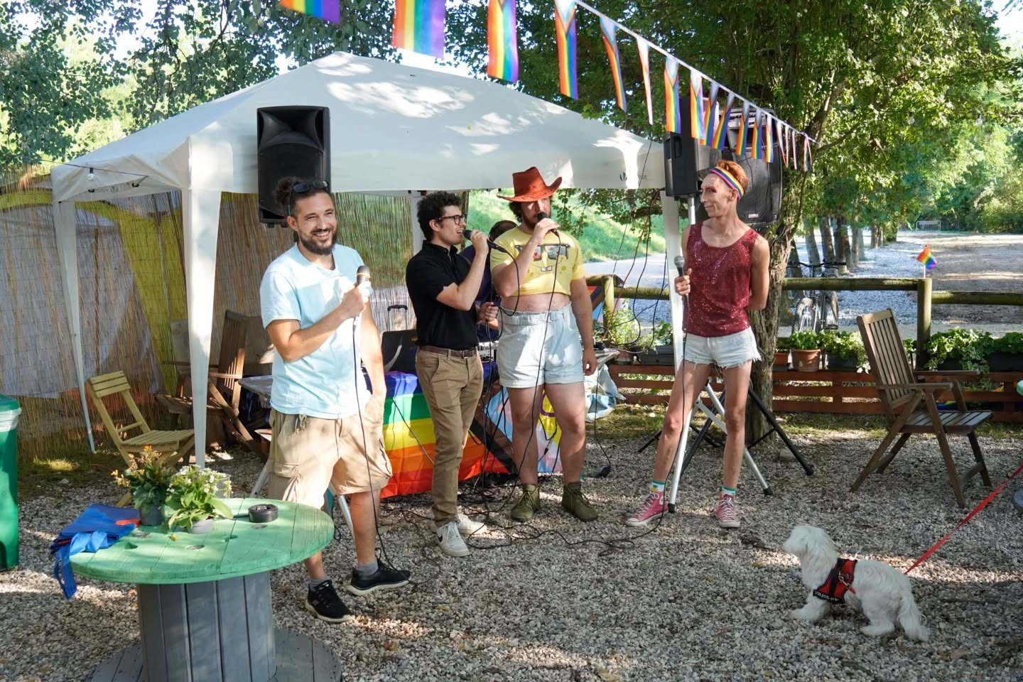 Immagine per Il Parco dell’Isonzo si tinge di arcobaleno, a Turriaco torna il 'Fvg Pride River Village'
