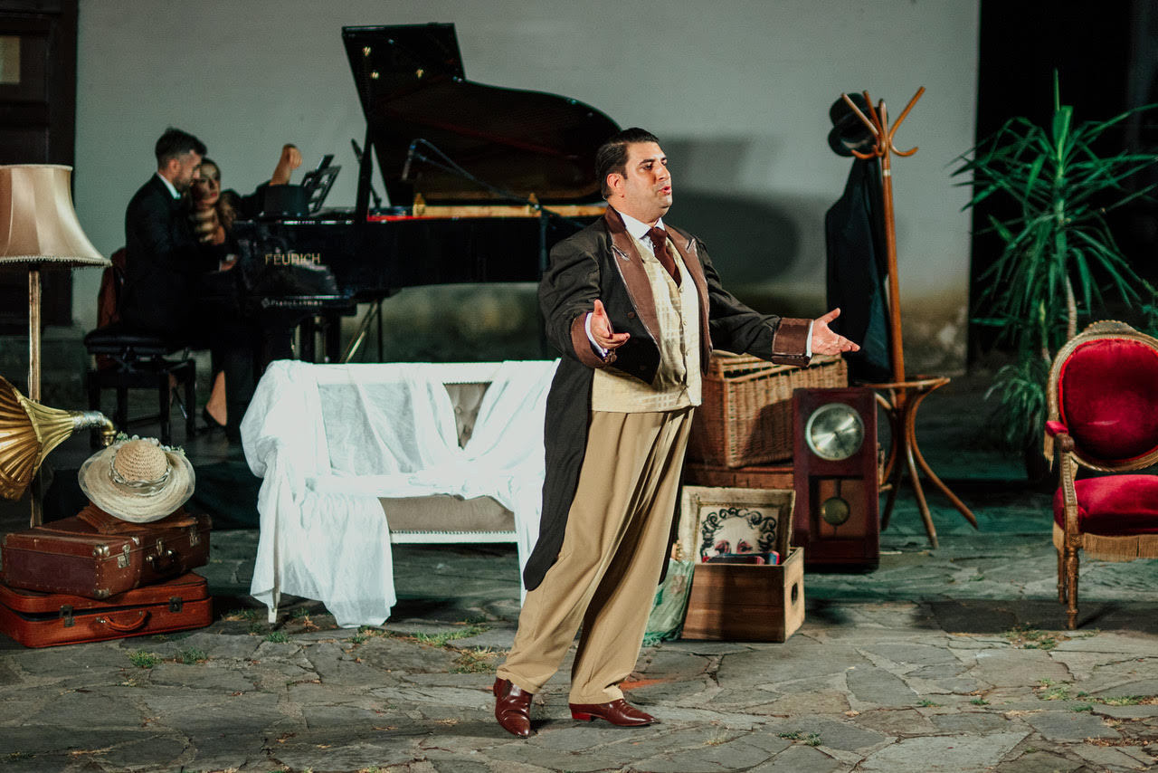 Immagine per Piccolo Opera Festival, ‘Sempre libera’ canta il romanticismo della ‘Traviata’ a Vila Vipolže 