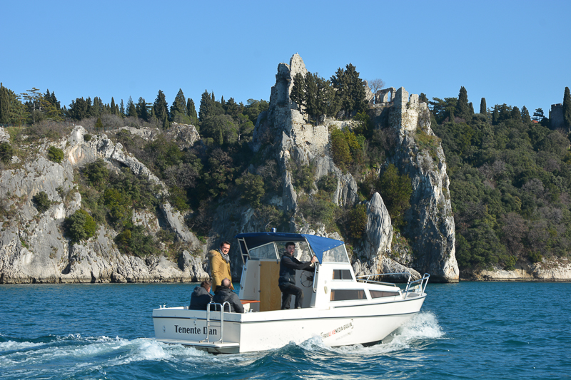 Immagine per Duino, ripartono le escursioni in barca tra Golfo di Trieste e Timavo 