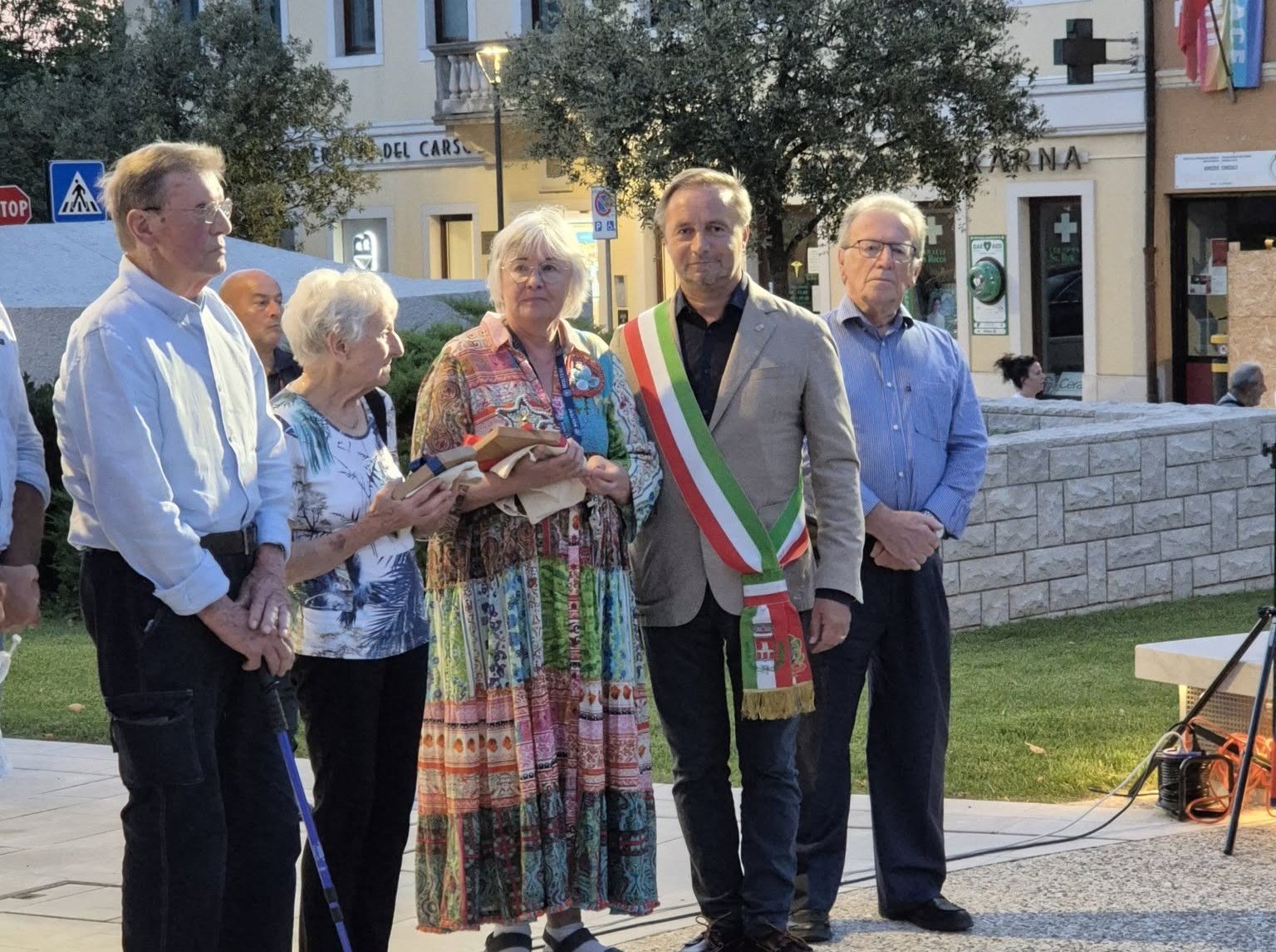Immagine per Aurisina, torna la tradizionale Festa di San Rocco: il Comune premia i cittadini benemeriti 