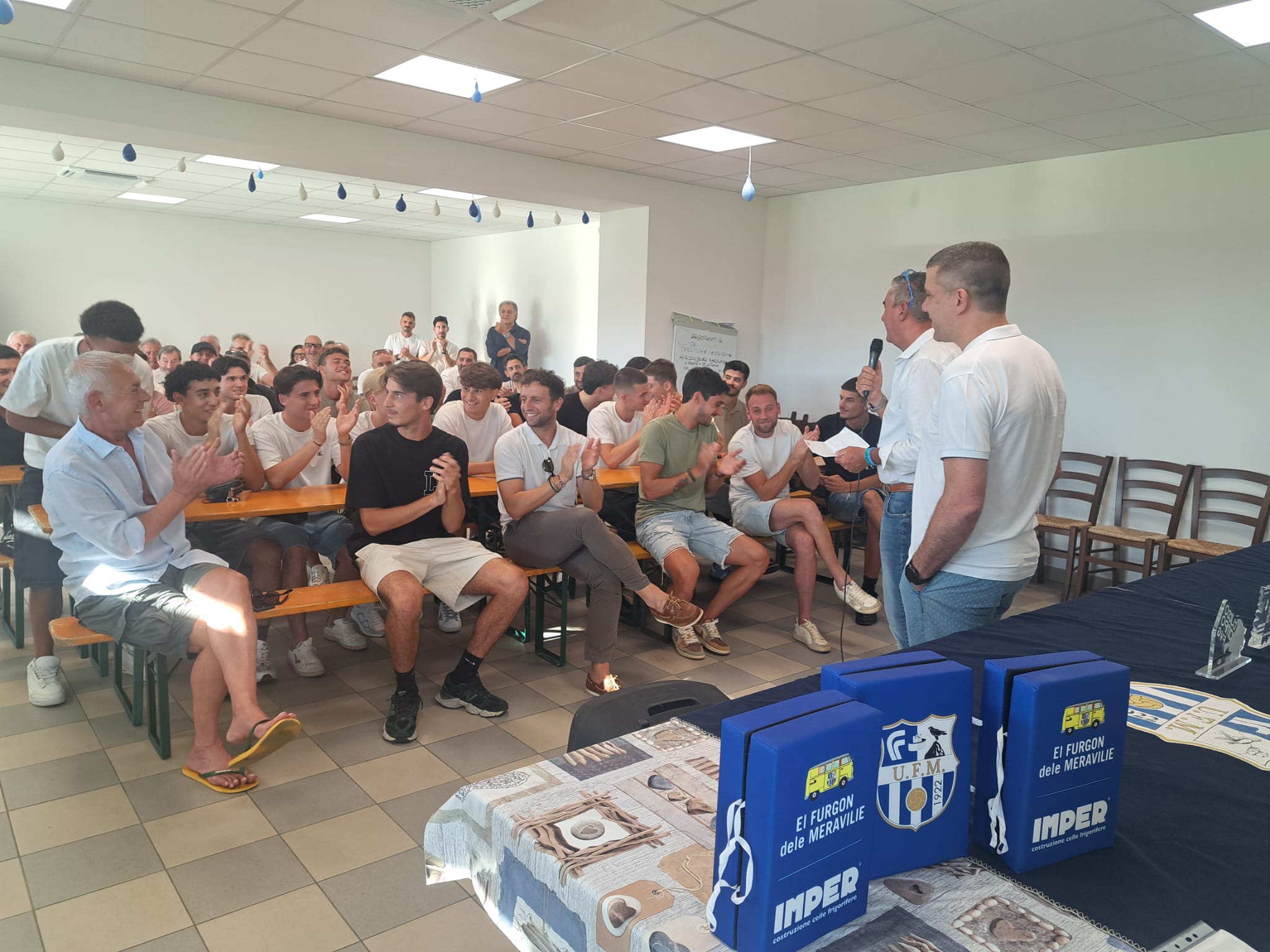 Immagine per UFM, è Alessandro Peroni il nuovo mister della Prima Squadra. Presentati i giocatori della stagione 2026-2027