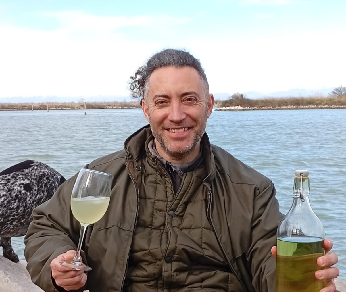Immagine per Il ‘Profumo di Laguna’ arriva nel bicchiere, l’enologo Paolo Settimi lancia il nuovo cocktail 