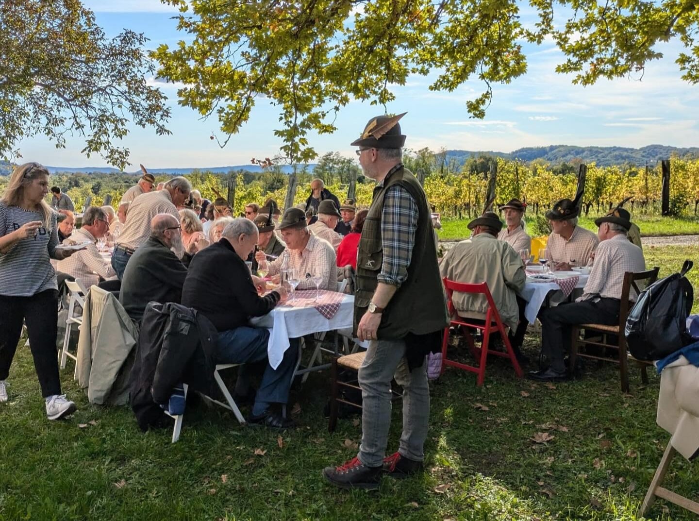 Immagine per Uomini, animali, confine e memoria storica: torna a San Mauro di Gorizia la due giorni ‘La Cura’ di Enoike Ets