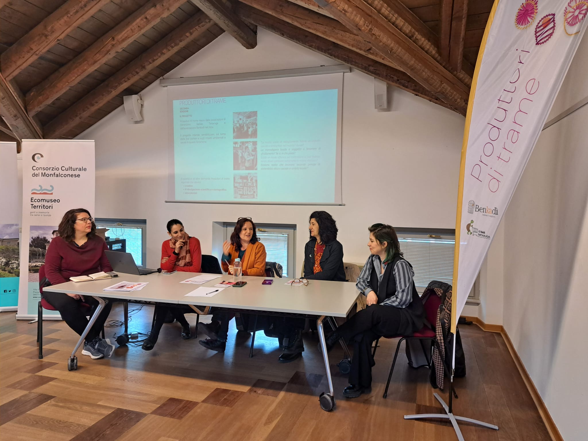 Immagine per Tornano le iniziative diffuse di ‘Produttori di Trame’: la seconda sfilata ‘Fashion Upcycled’ a Ronchi il 16 maggio 