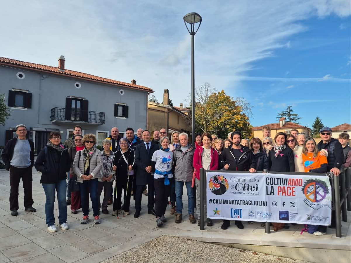 Immagine per Duino Aurisina, la Camminata tra gli Olivi 2026 fa tappa in mare con il giro in motonave