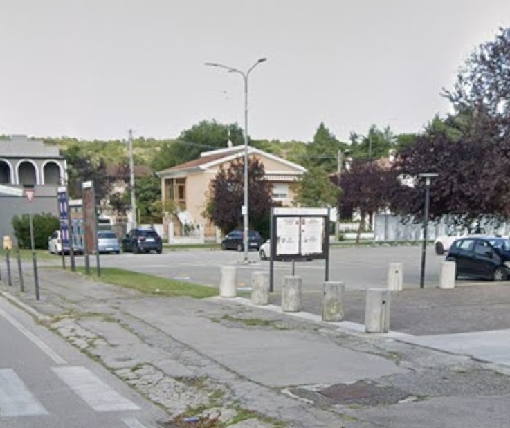 Immagine per Ronchi, parte il cantiere per rifare il marciapiede tra viale Garibaldi e via Pascoli con 100mila euro dalla Regione