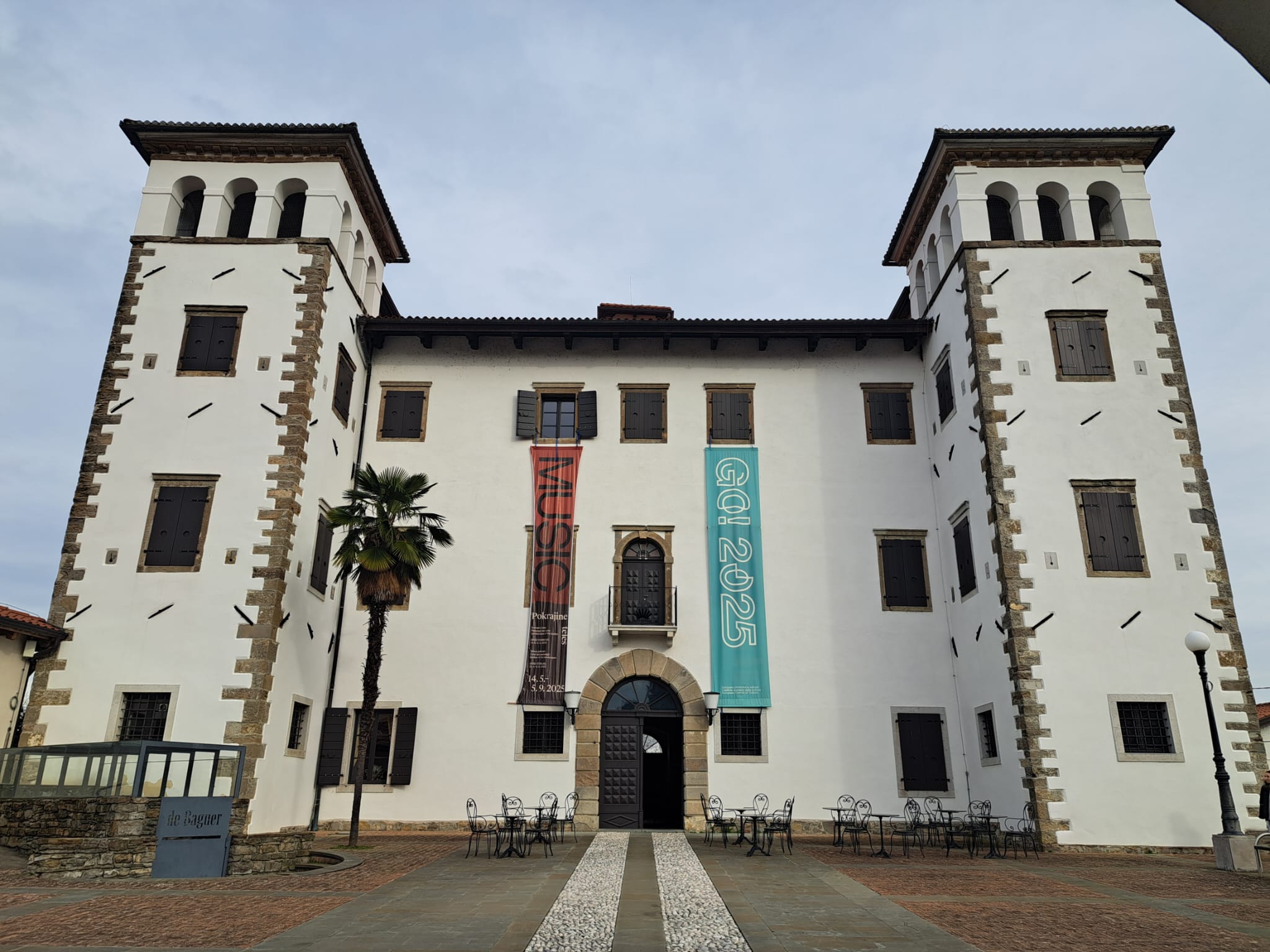 Immagine per Autunno a Brda sul Collio sloveno, ecco gli eventi di settembre. Al Castello di Dobrovo la meditazione con i ‘Suoni curativi’