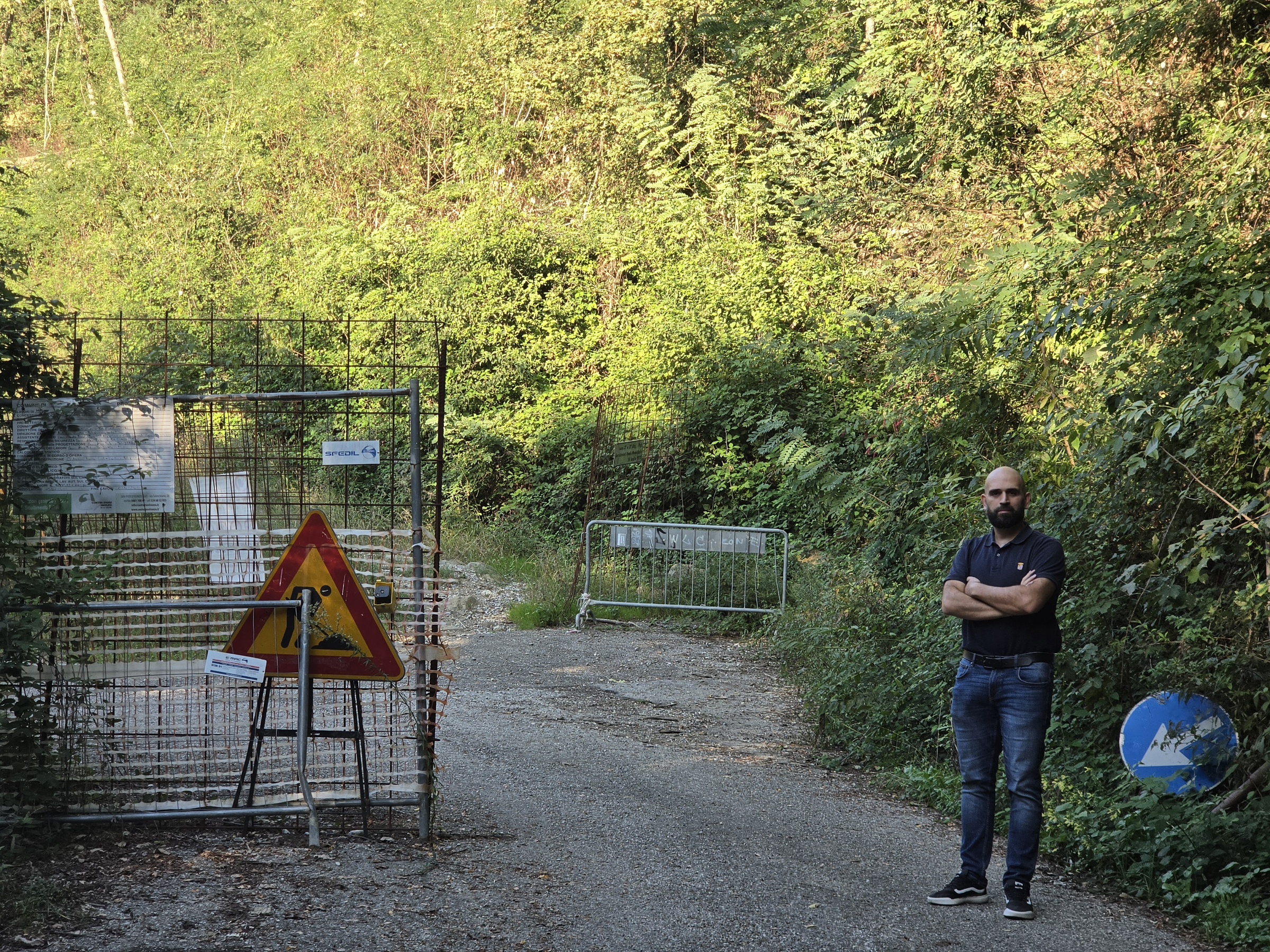 Immagine per Ancora chiusa la strada del Monte Calvario, Tomasella chiede alla Giunta «impegno chiaro» nei lavori per la riapertura 
