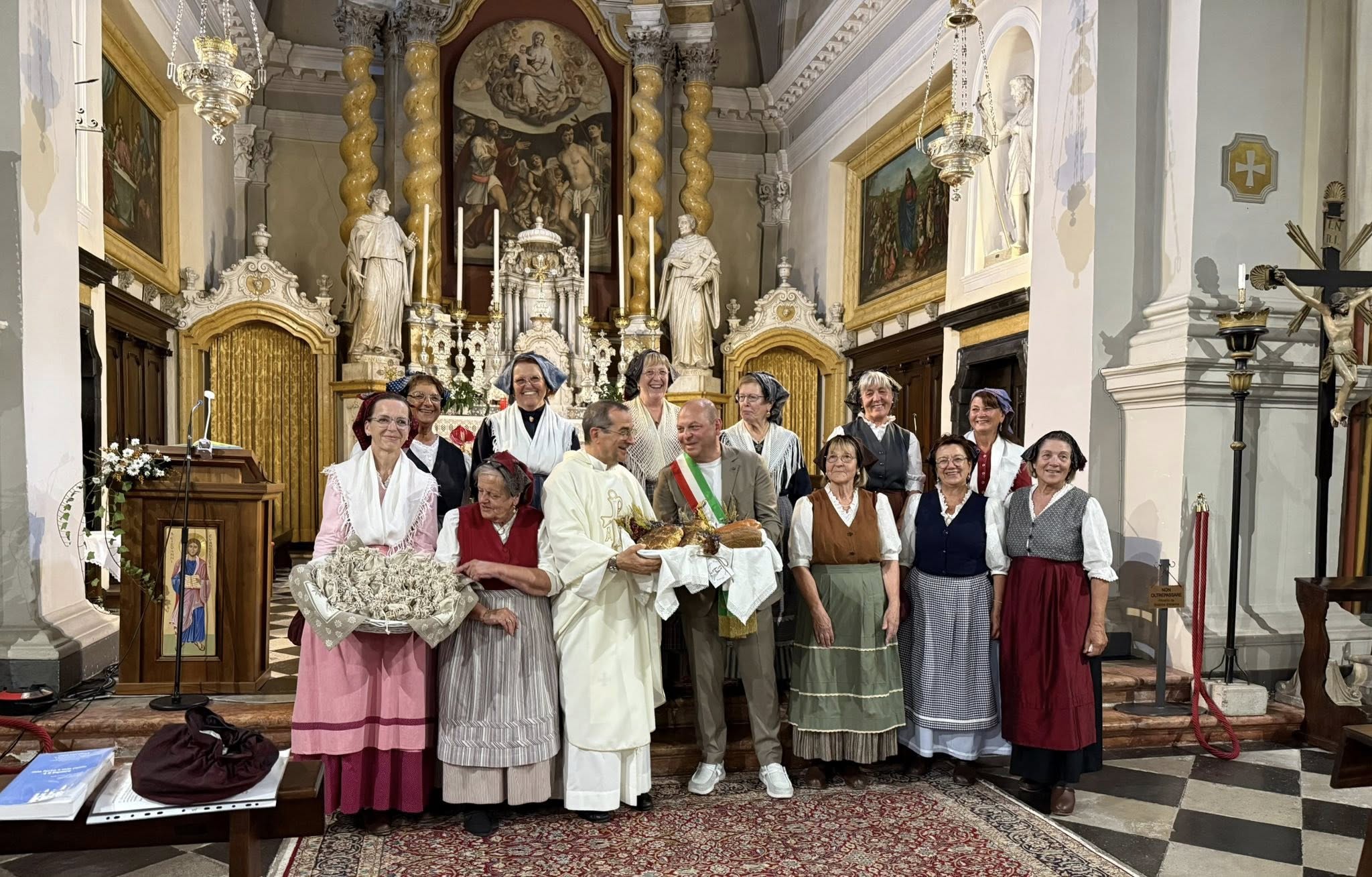 Fotonotizia – Proseguono le attività estive del Gruppo Costumi Tradizionali Bisiachi tra Italia, Slovenia e Austria