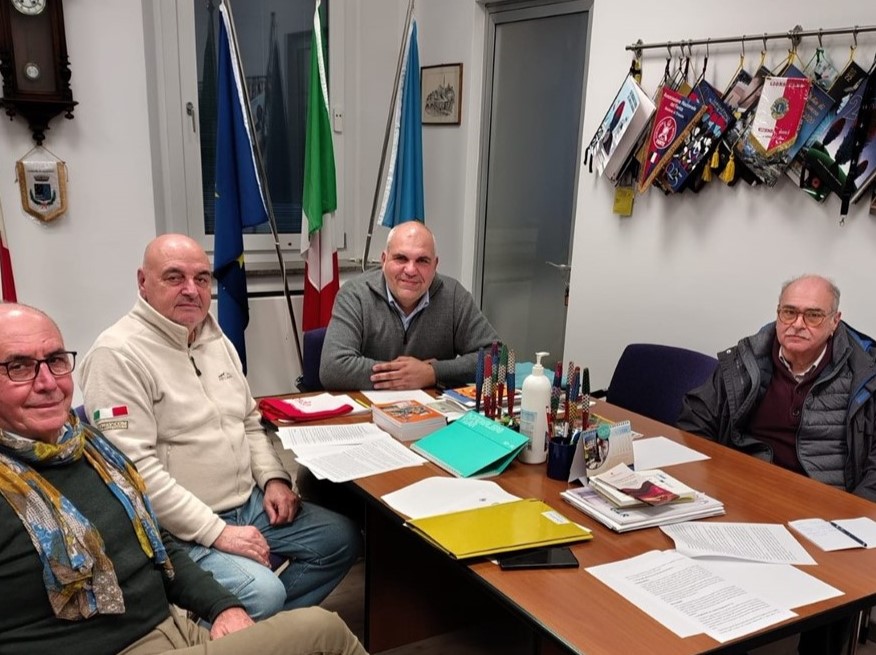 Fotonotizia – Sagrado, firmato il protocollo d’intesa tra Comune e sindacati. Mantenute le esenzioni Tari e Irpef 