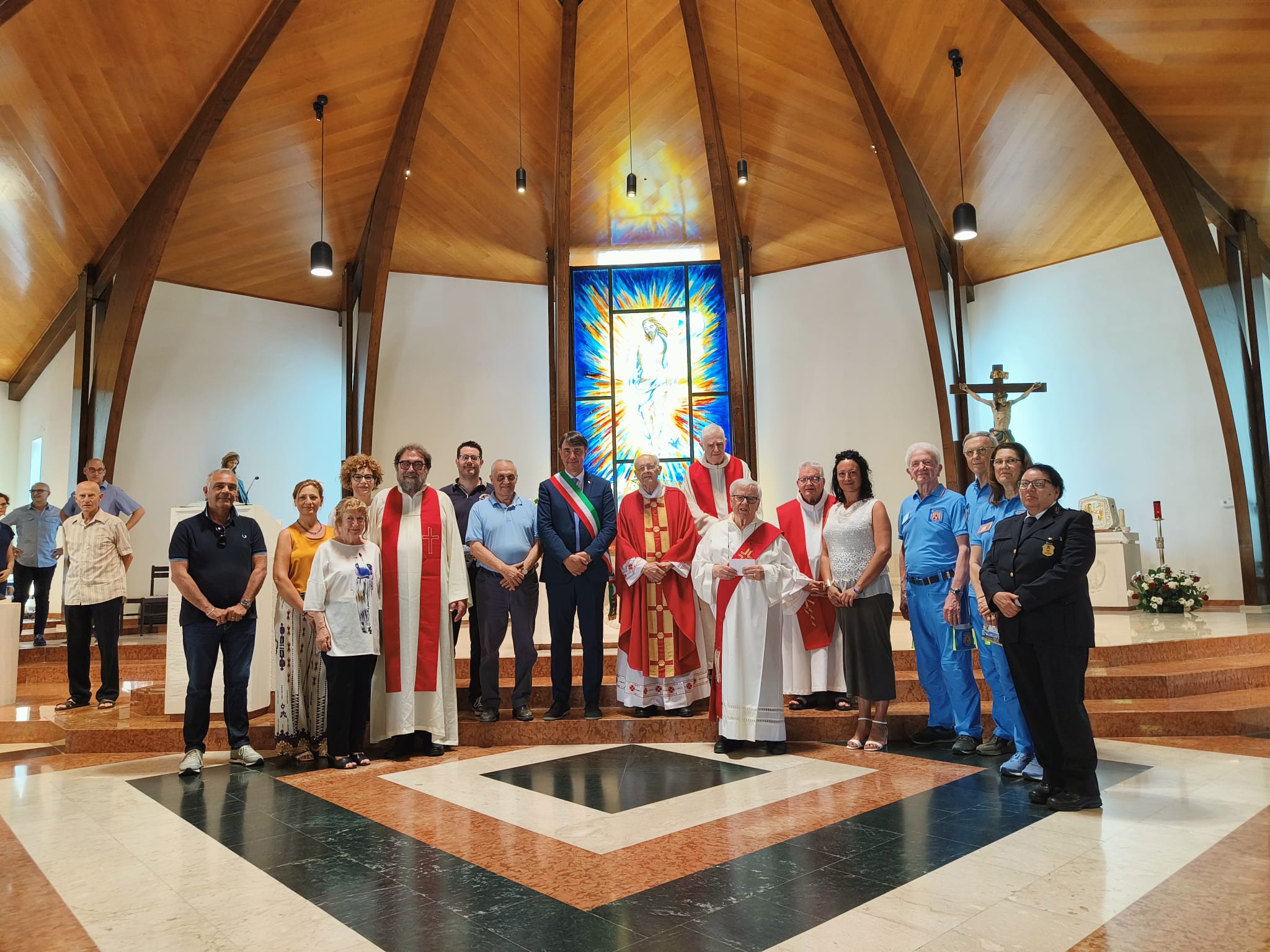 Copertina per Fotonotizia - Ronchi festeggia Don Bottacin per i suoi 60 anni di sacerdozio