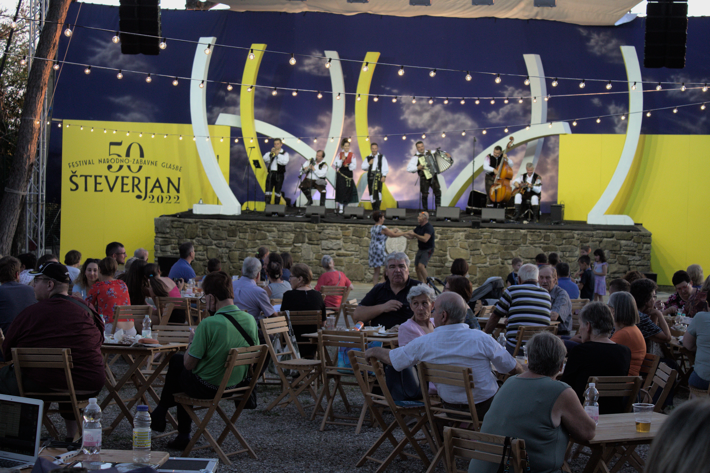 Copertina per San Floriano, si prepara a tornare il Festival della Musica Folk Slovena. 12 complessi iscritti, esibizioni dal 4 al 6 luglio