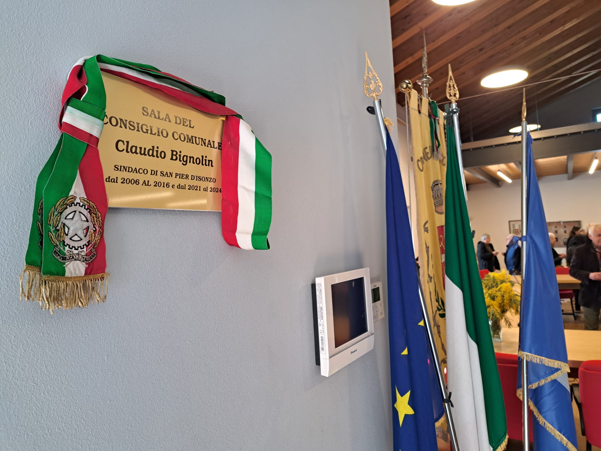 Immagine per San Pier dedica la Sala del Consiglio al sindaco Claudio Bignolin: il commosso saluto all’inaugurazione