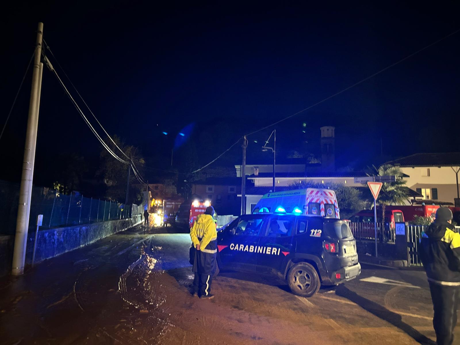 Immagine per Brazzano, trovato un corpo senza vita sotto le macerie. Verifiche ancora in corso