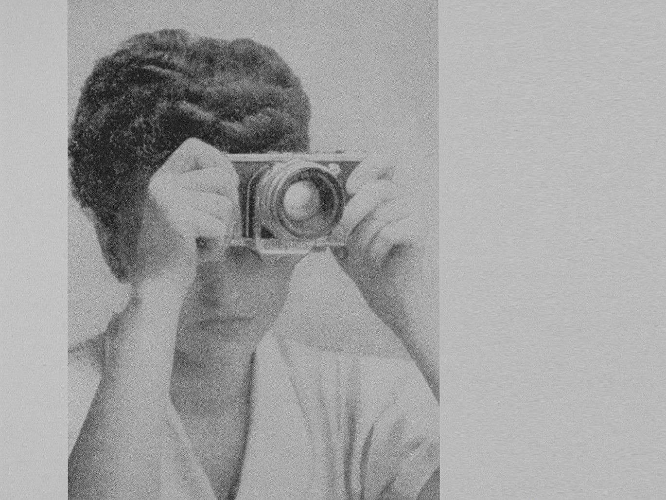 Immagine per Matteo Girola e l'arte di guardare al contrario, a Gorizia la personale â€˜Viewfinders'