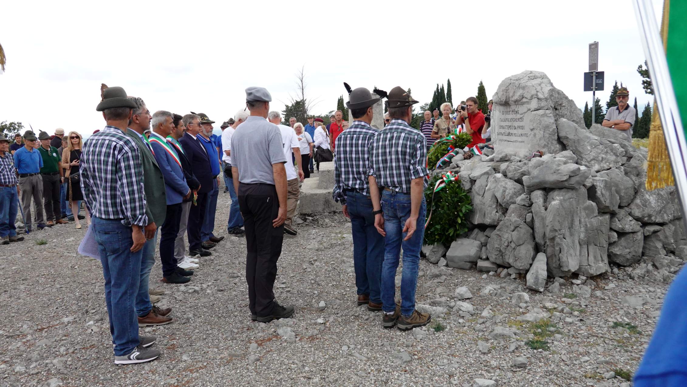 Copertina per Il Raduno Alpino torna sul San Michele il 14 settembre: delegazioni da Austria, Slovenia e Ungheria unite nel ricordo dei caduti
