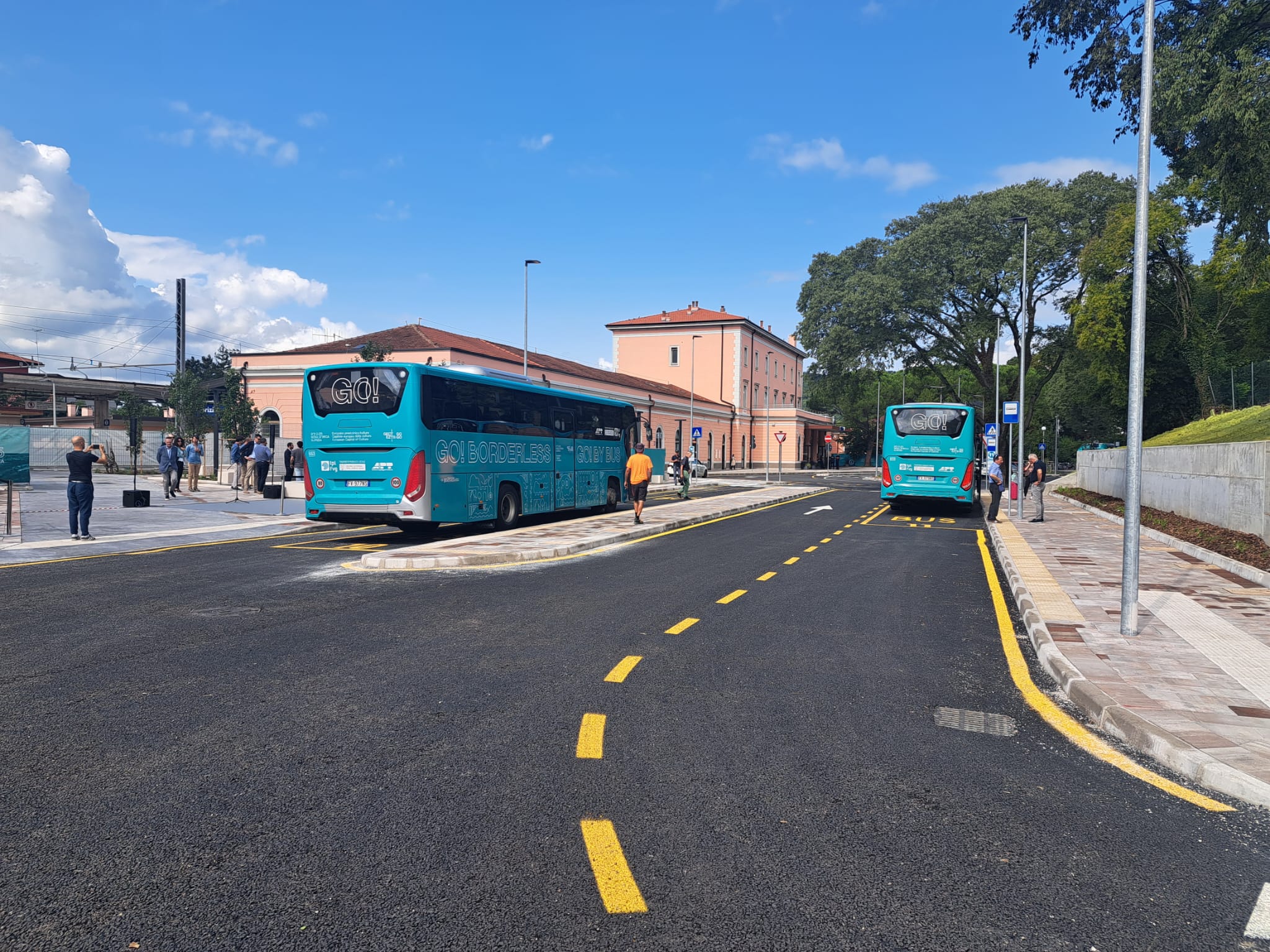 Copertina per Gorizia, si inaugura il rinnovato terminal autobus extraurbani. Nel 2026 lavori per un nuovo parcheggio d’interscambio