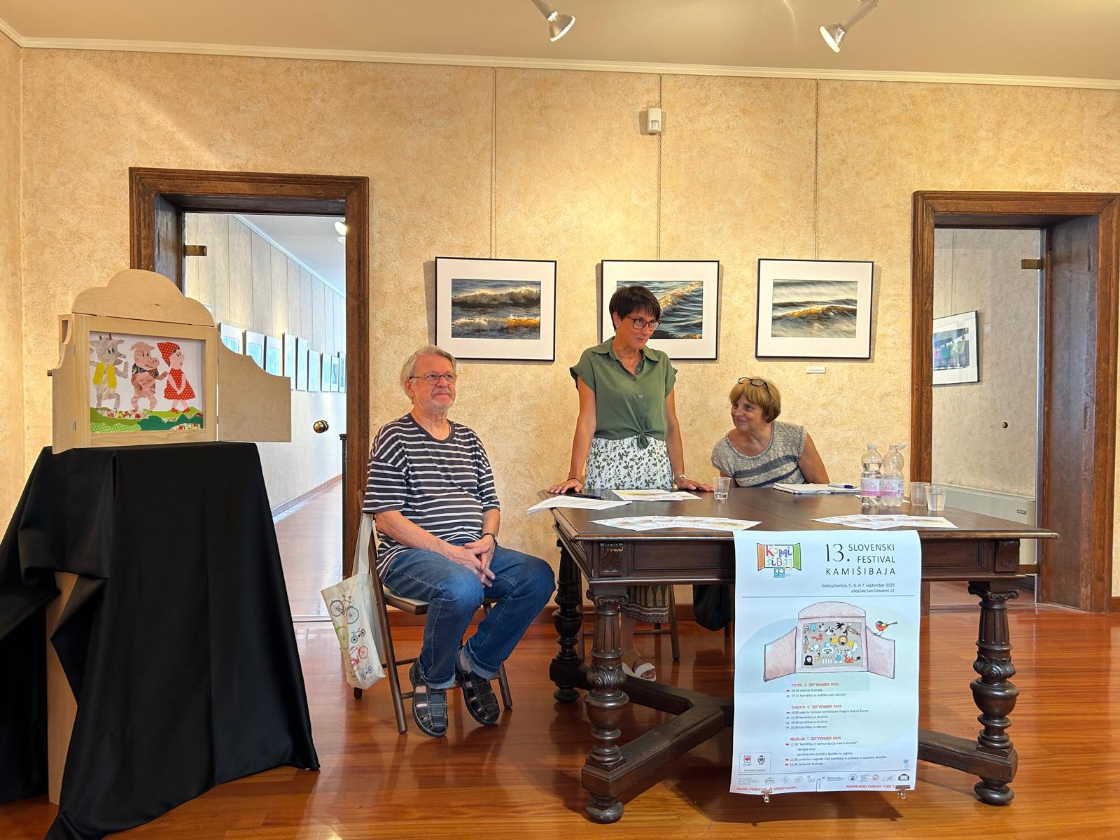 Copertina per Gorizia accoglie l’arte del ‘teatro di carta’. Il 5 settembre parte il Festival Nazionale Sloveno del Kamishibai.