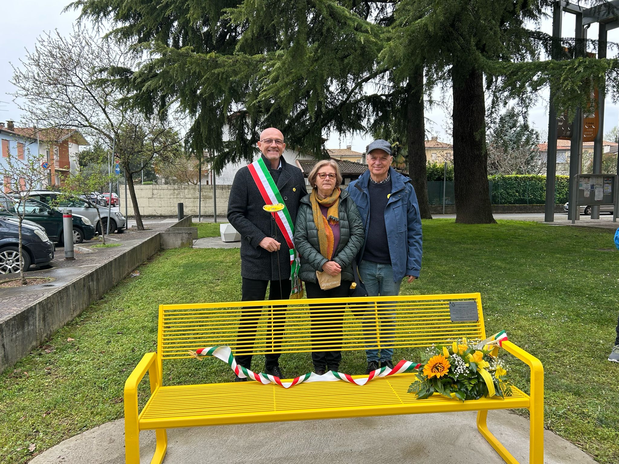 Immagine per La panchina gialla per Giulio, San Canzian a sostegno della famiglia Regeni 