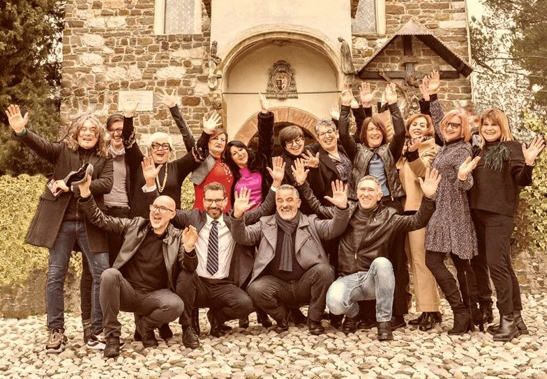 Immagine per Farra avvia il Natale con l’accensione dell’albero in Piazza Vittorio Emanuele 