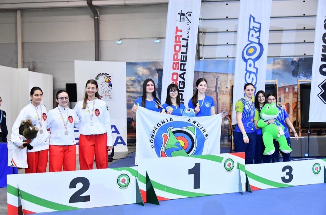 Immagine per Fotonotizia – Bisiani, Centore e Liano della Compagnia Arcieri Isonzo campionesse italiane Indoor 2026 a Roma