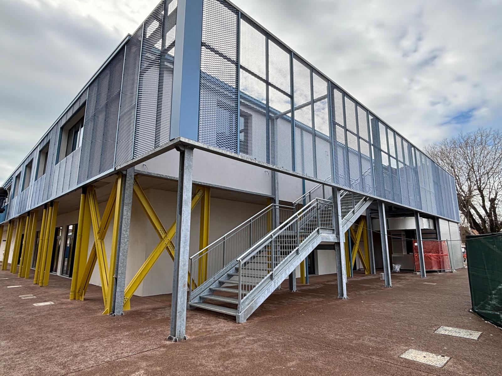 Immagine per A Monfalcone suona la prima campanella del 2026 nella rinnovata scuola primaria ‘Cuzzi’