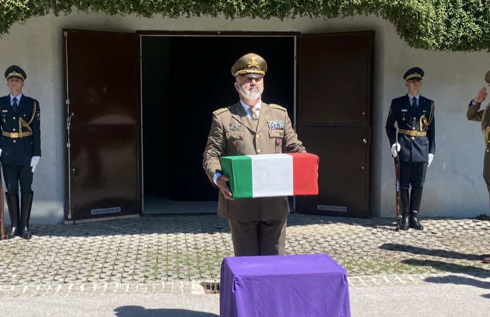 Immagine per 32 caduti italiani tornano a casa, rimpatriate le salme della Grande Guerra