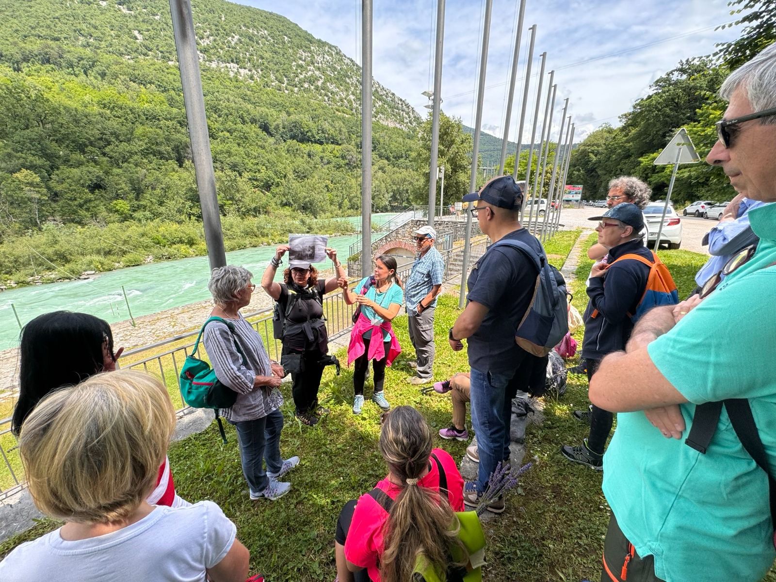 Immagine per Gorizia, il weekend di Crocevie d’Europa tra forest bathing e camminata itinerante sul confine