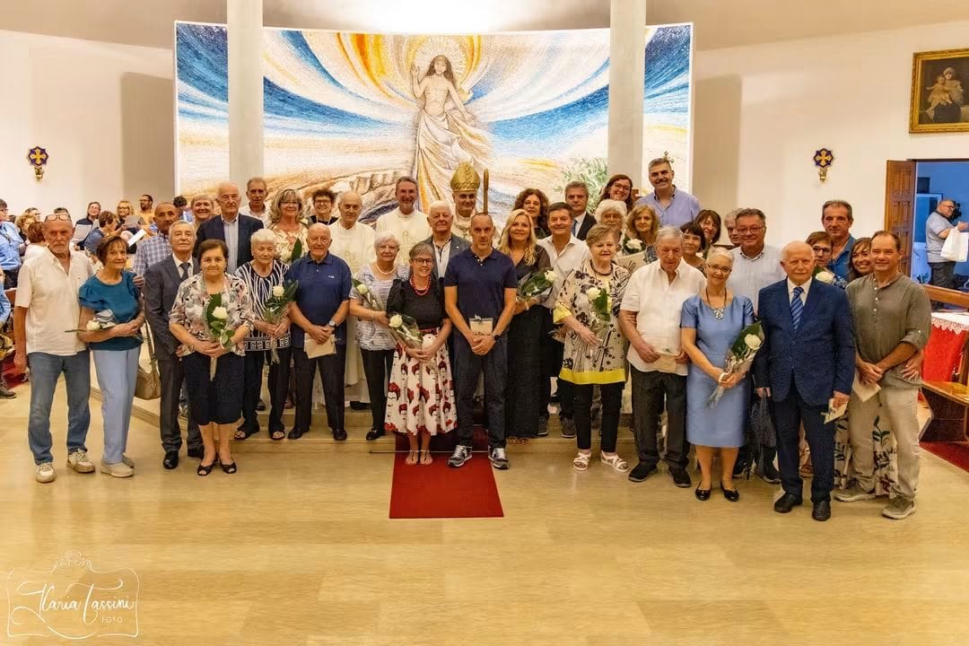 Immagine per Gorizia, la comunità di Sant'Anna in festa con l'arcivescovo Dianin