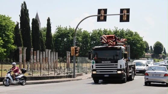Immagine per Bypass viabilistico ad Aquileia, la Regione punta su meno consumo di suolo e niente frazionamento dei fondi agricoli