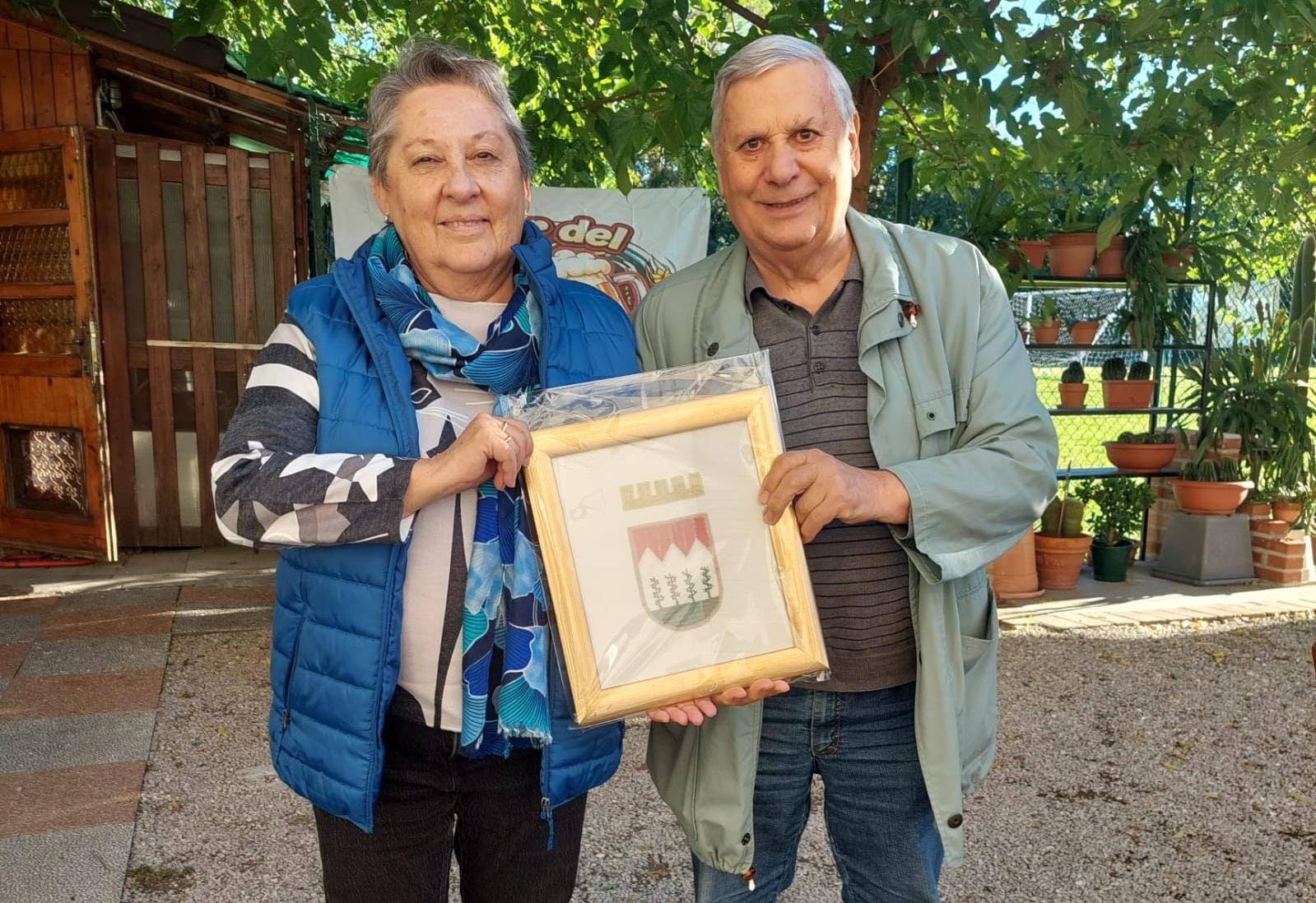 Immagine per Fotonotizia - Dopo 23 anni Manuela Malaroda lascia la guida del corso di tombolo