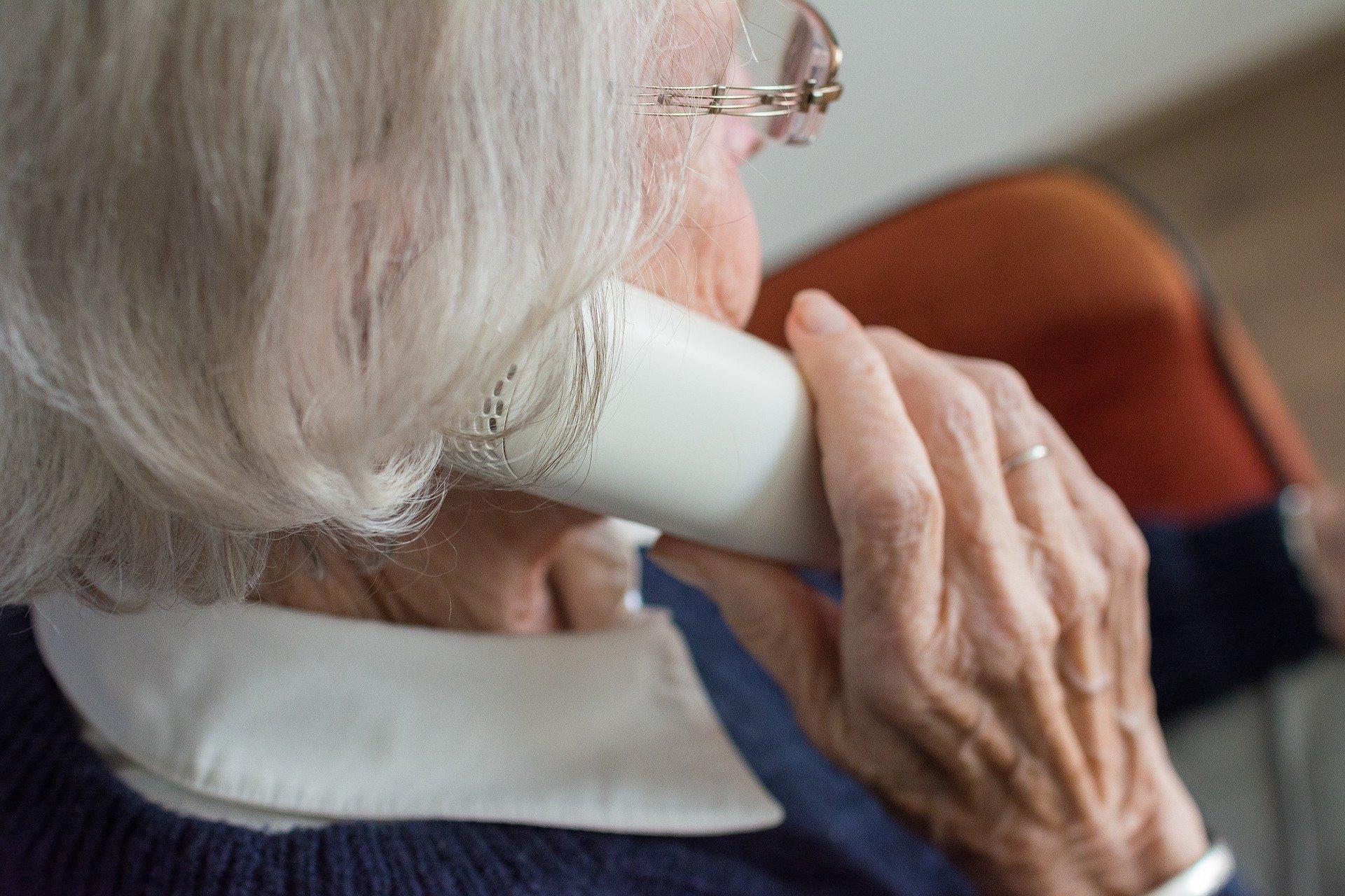 Copertina per Prosegue il servizio di supporto psicologico telefonico della Lilt Isontina