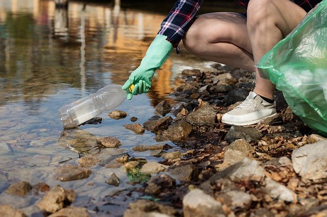 Immagine per Isonzo d’Autunno, gli studenti ripuliscono il fiume dai rifiuti in Parco Piuma 