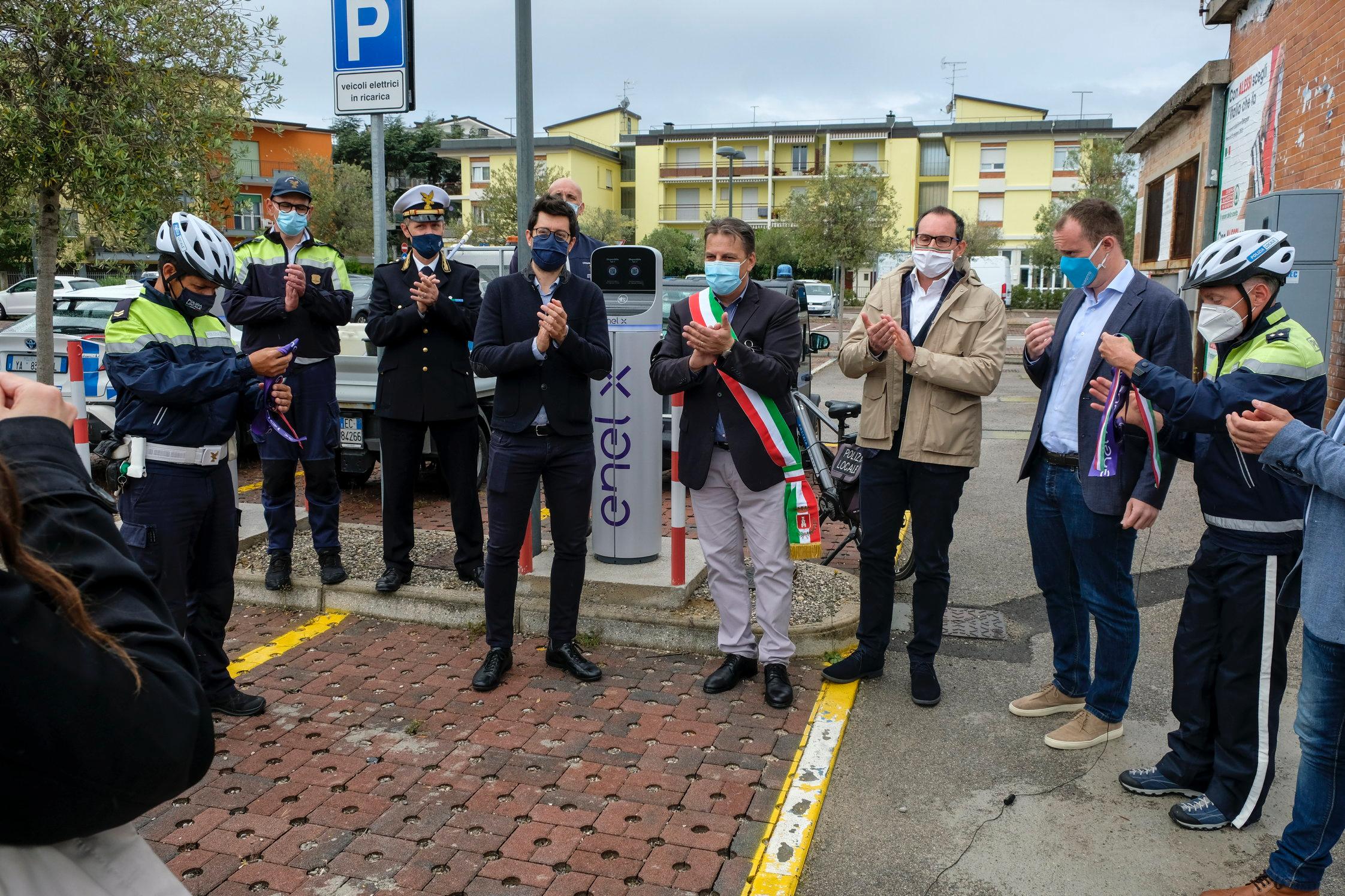 Immagine per Mobilità elettrica, Enel X punta su Grado, città tappa del Giro d'Italia e Giro-E