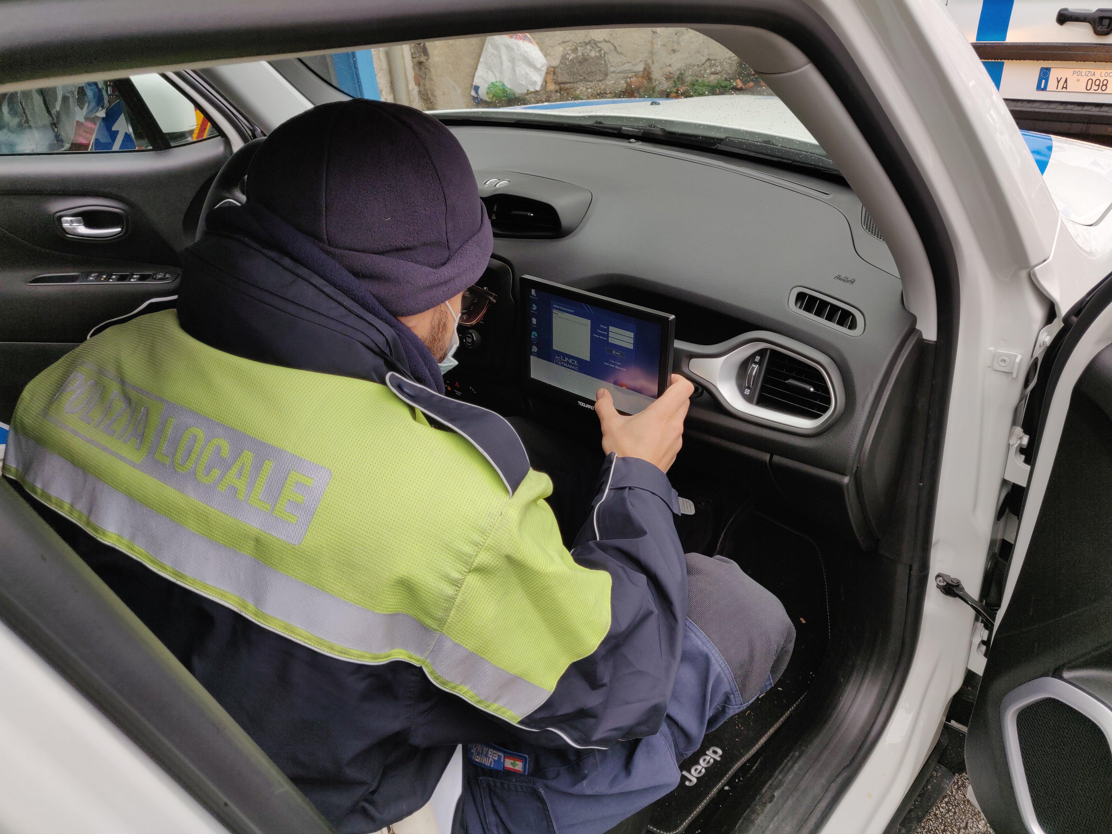 Immagine per Monfalcone, nuovo sistema alla Polizia Locale per controllare assicurazioni e revisioni