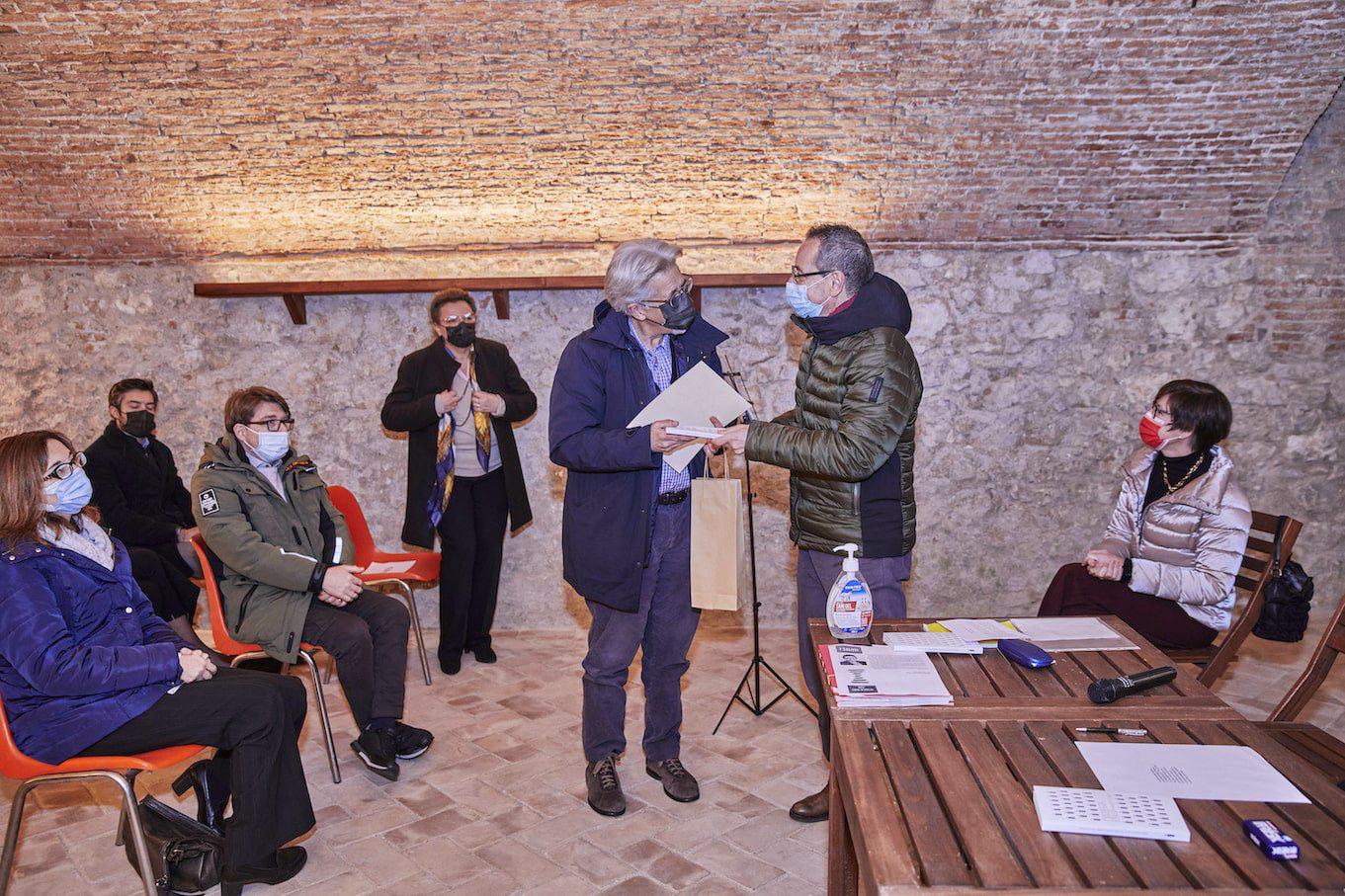 Immagine per Il ronchese Luca Perrino padrino del primo concorso letterario dello Schioppettino