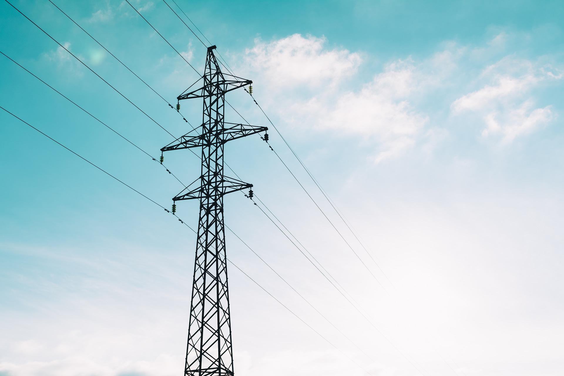 Copertina per Blackout a Monfalcone e Staranzano, case e aziende al buio per oltre quattro ore