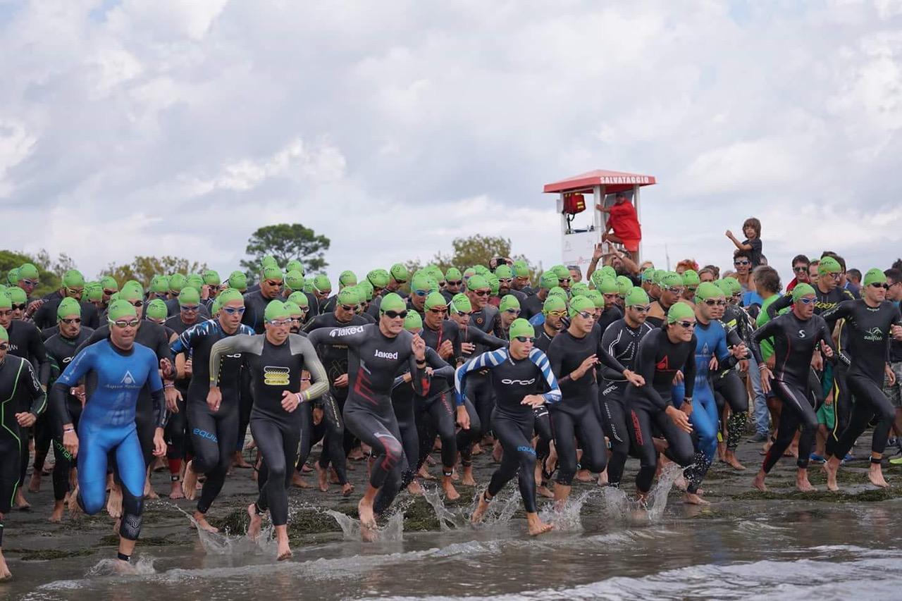 Immagine per A Grado il weekend Let's Go Triathlon, 800 atleti iscritti a Olimpico e Sprint