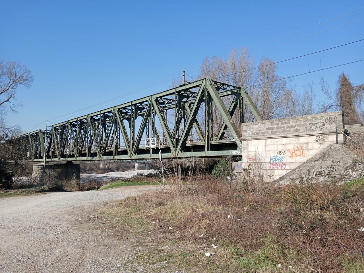 Copertina per Pieris, Legambiente: demolire ciò che rimane per il nuovo ponte ferroviario