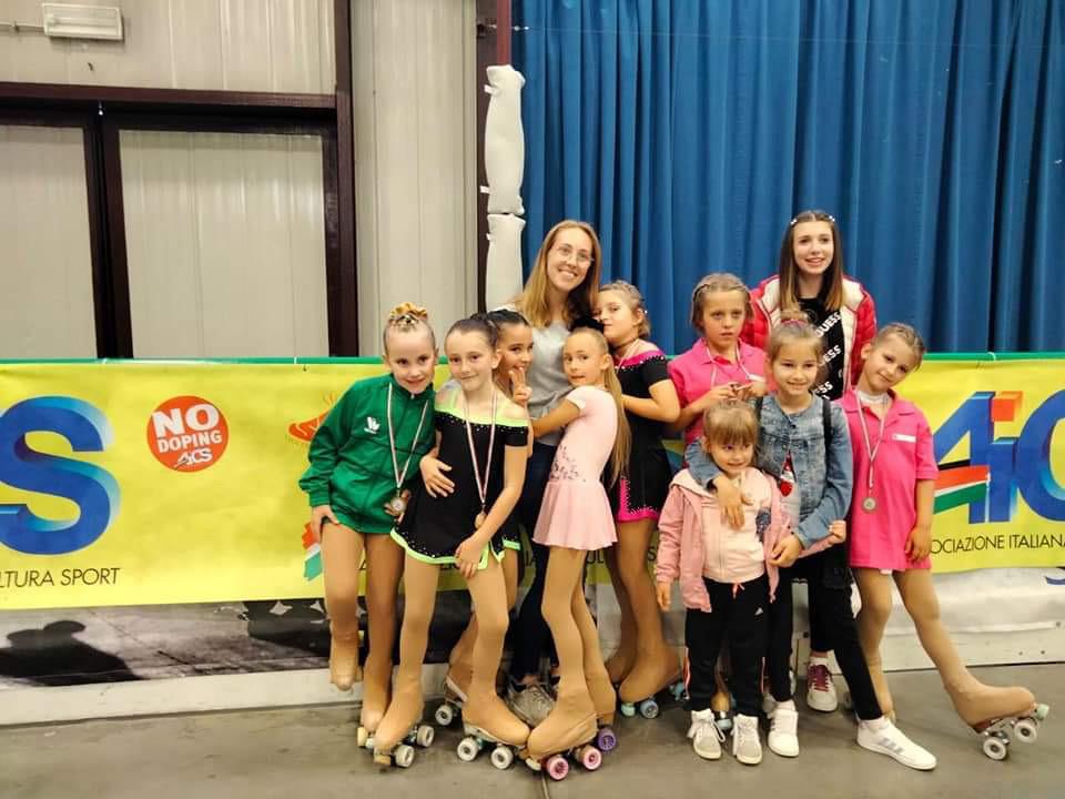 Copertina per Romans, il club Roller Time compie 10 anni: festa sabato al Palasport