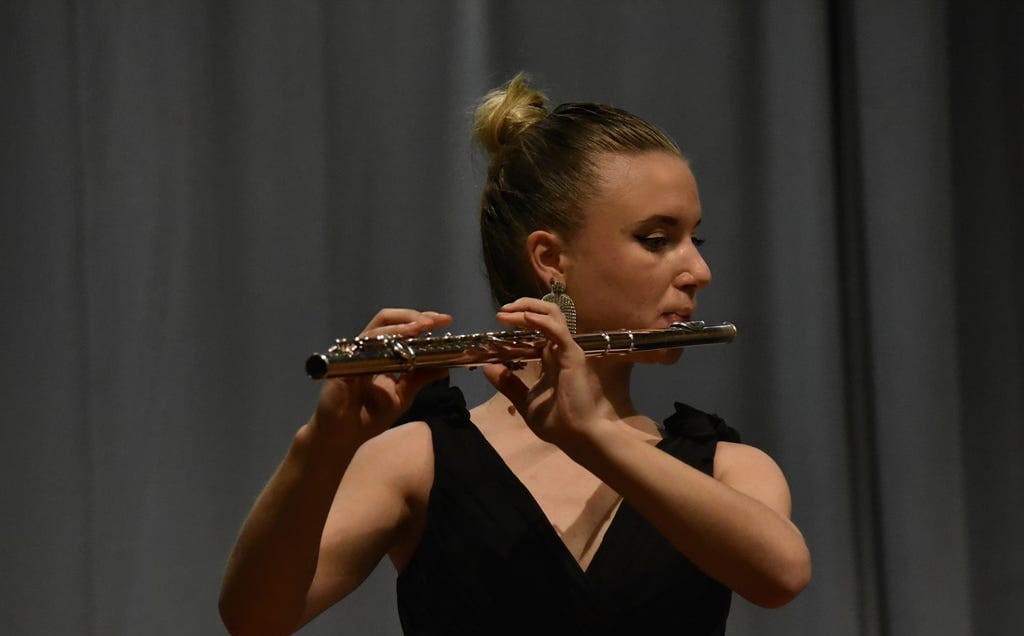Immagine per La flautista lituana Saulė Pavilionytė in concerto a Fogliano con Sara Radin