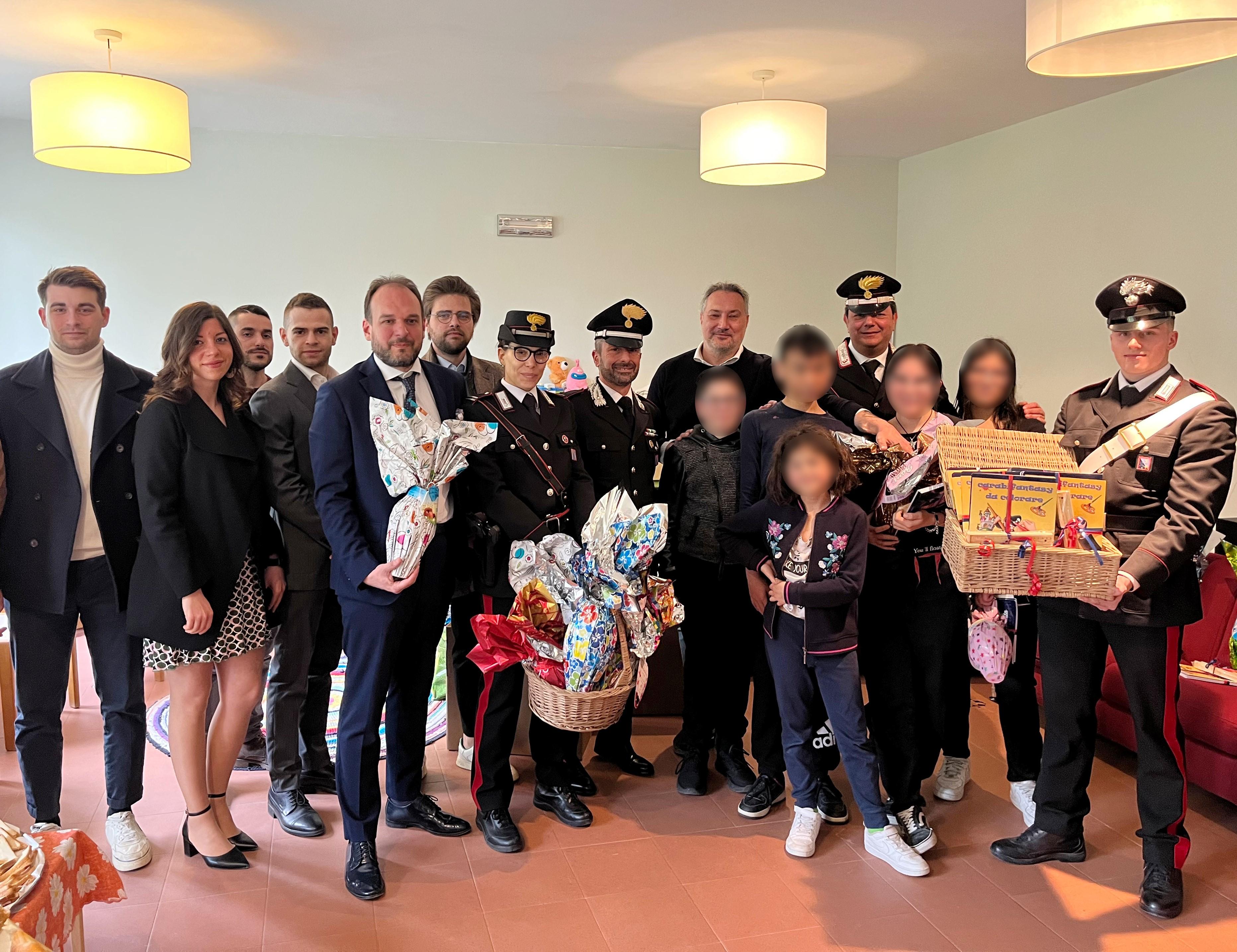 Doni di Pasqua ai bimbi in Villa Russiz e ricoverati a Monfalcone