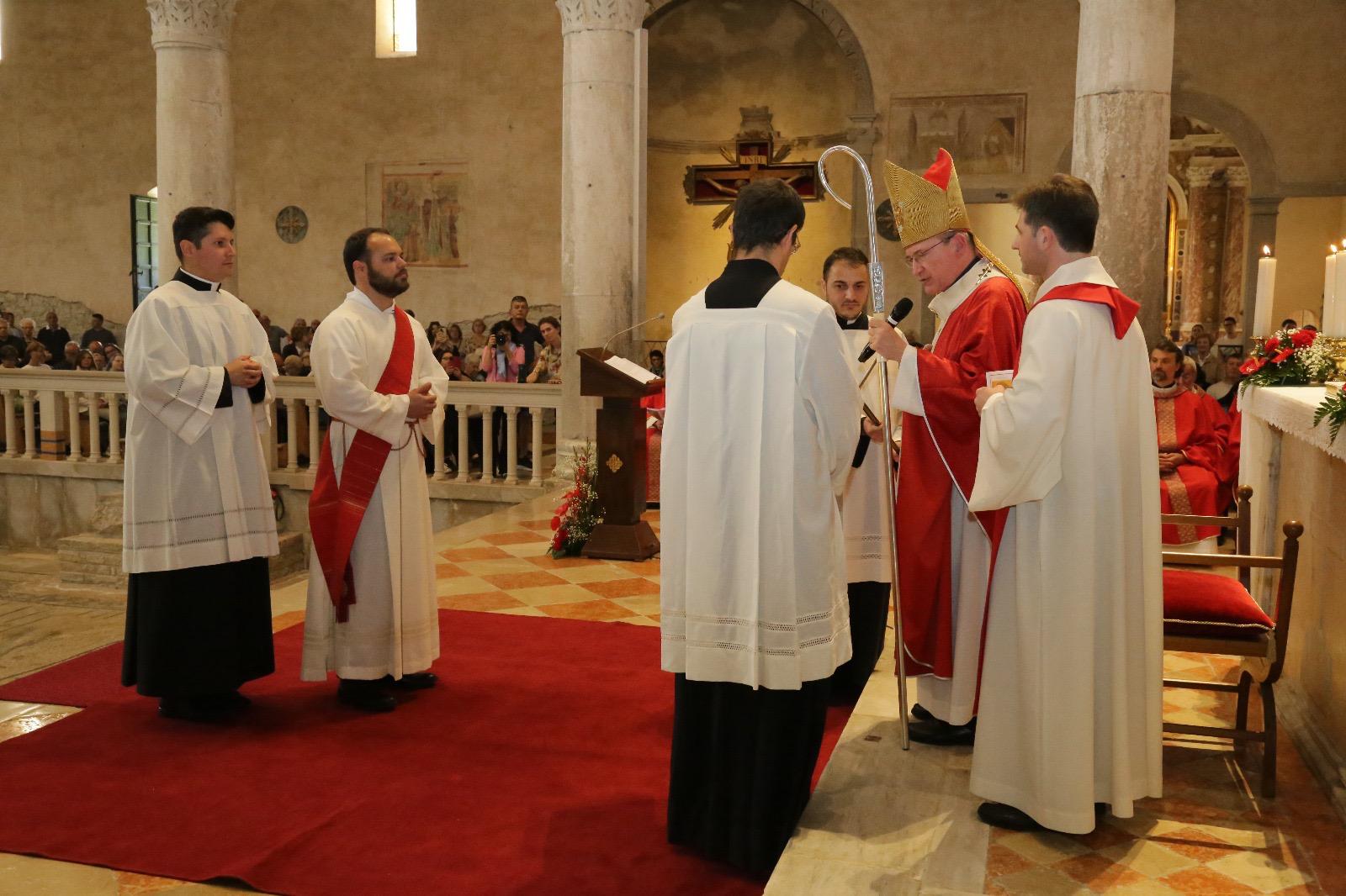 Copertina per Chiesa in festa per Matteo e Lionello, sacerdote e diacono in Basilica ad Aquileia