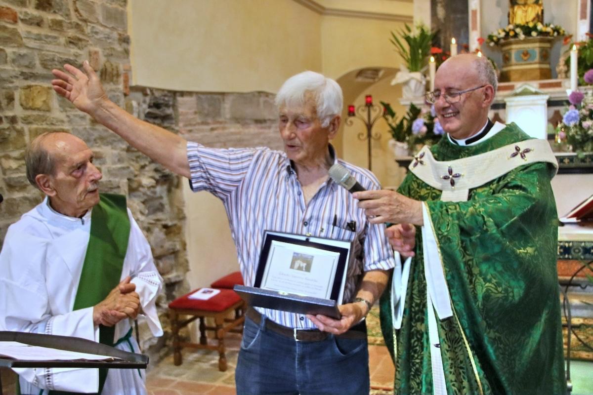 Immagine per Quella nuova vita ricevuta 20 anni fa, il grazie di don Maurizio al santuario del Preval