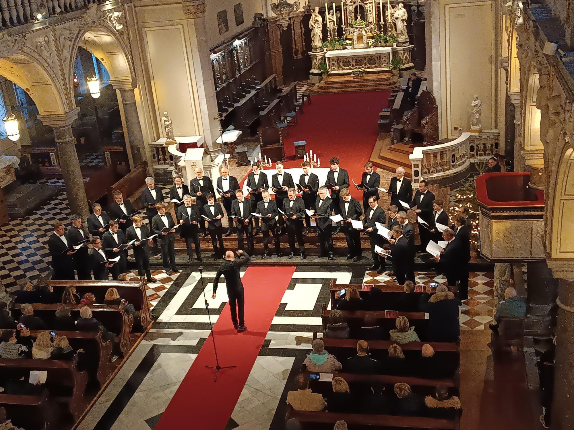 Copertina per I cori parrocchiali sloveni si ritrovano ancora per il Concerto di Natale: «Lavorare per una cultura di pace»