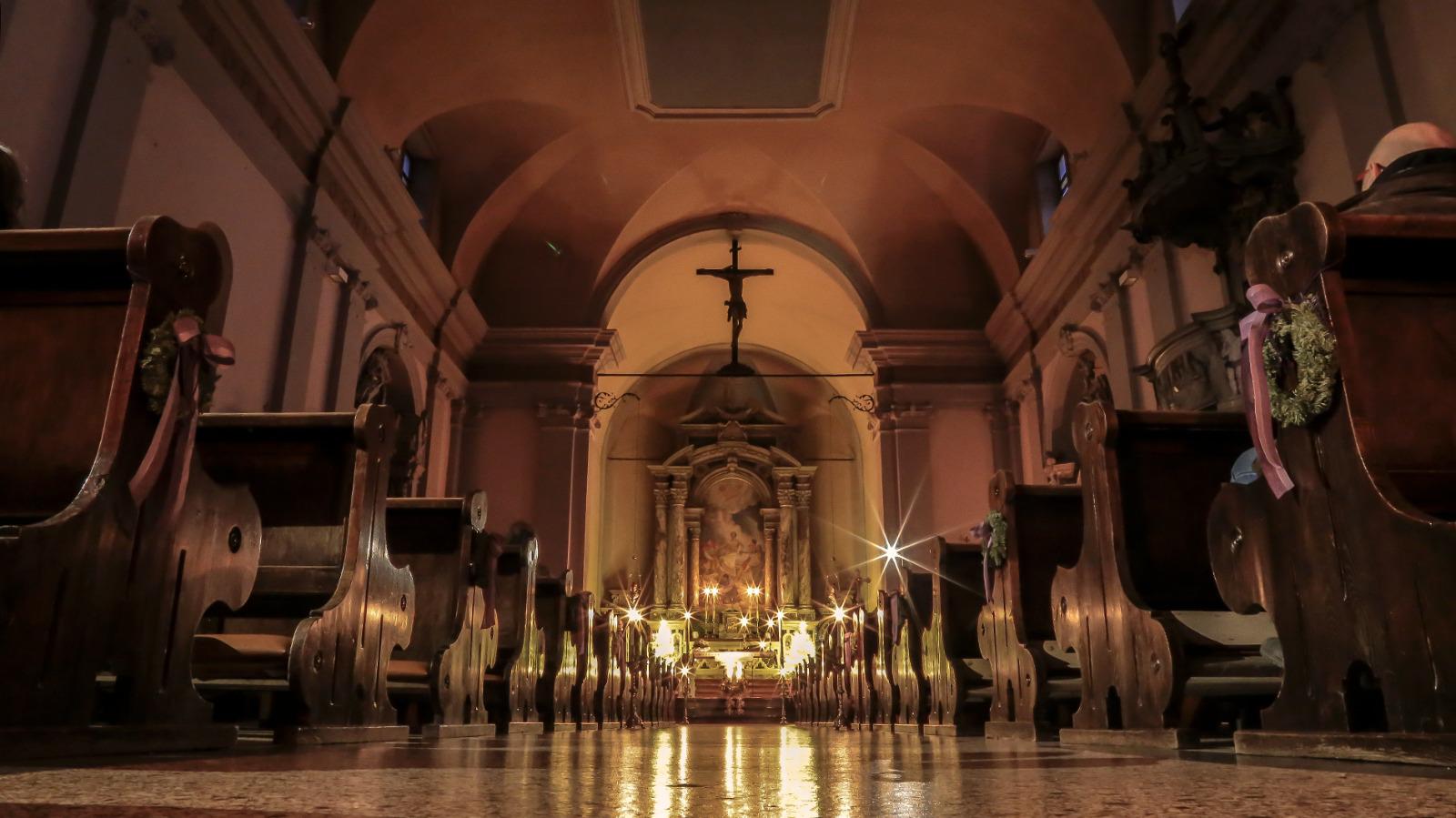 Immagine per Torna a Ronchi la Missa Rorate, appuntamento al lume di candela alle 7 del mattino