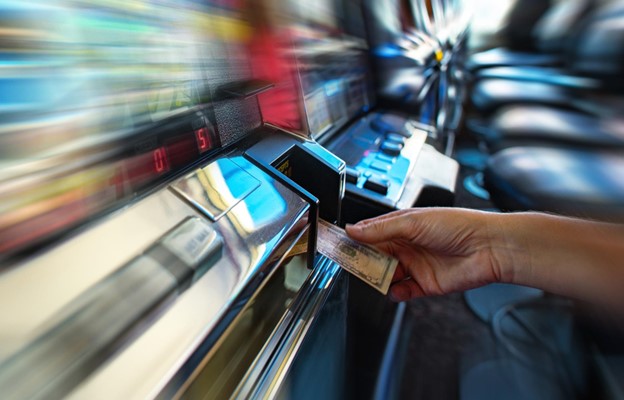 Immagine per Cosa spinge la tendenza all'aumento delle slot in Italia