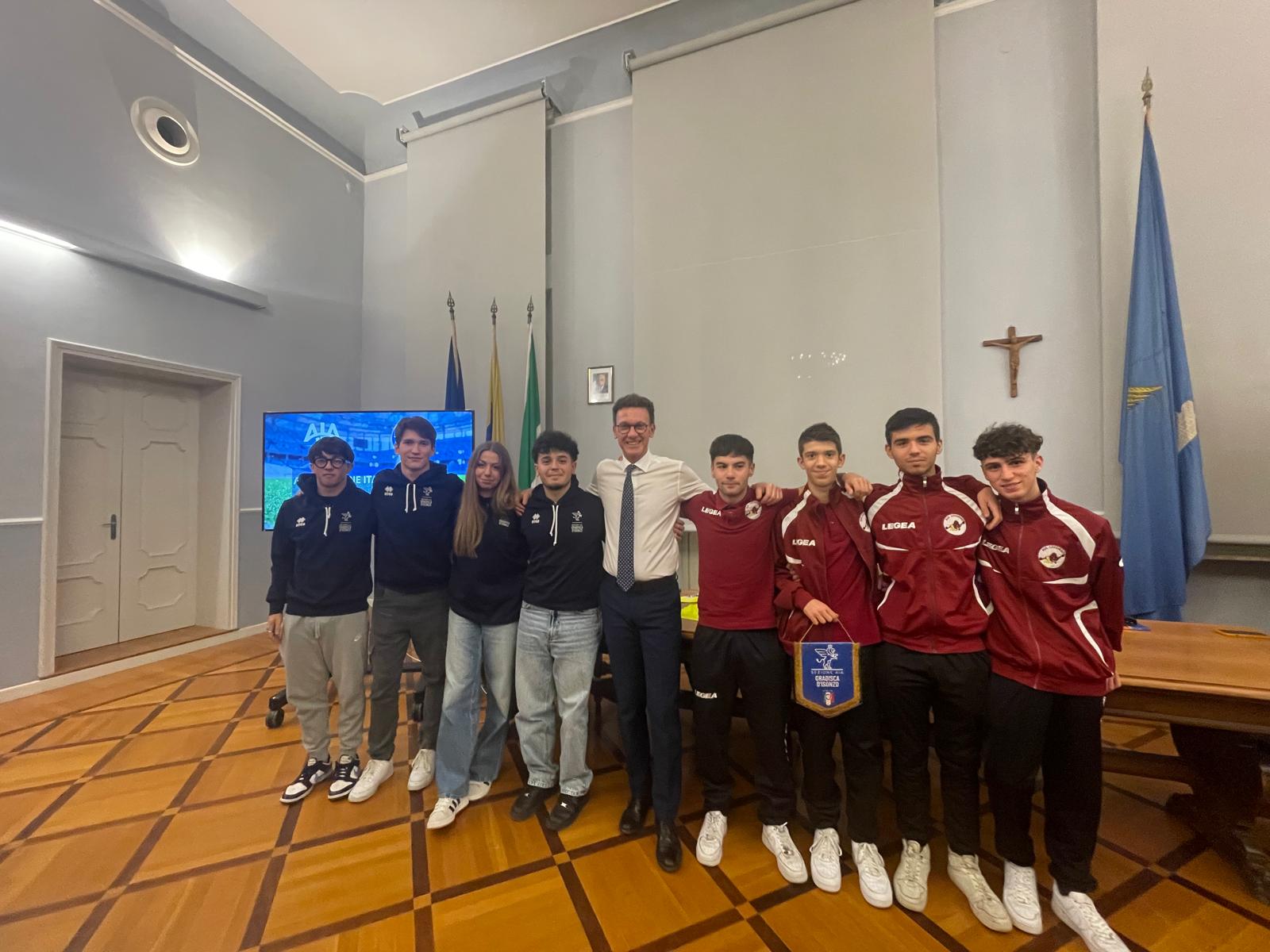 Immagine per Arbitri a confronto, fischio d’inizio per il gemellaggio AIA tra Gradisca d’Isonzo e Livorno